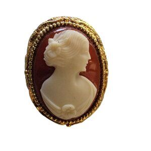 Vintage Cameo Brooch Pin - Gold Tone Oval Frame & Ivory Resin Lady Profile 1.75